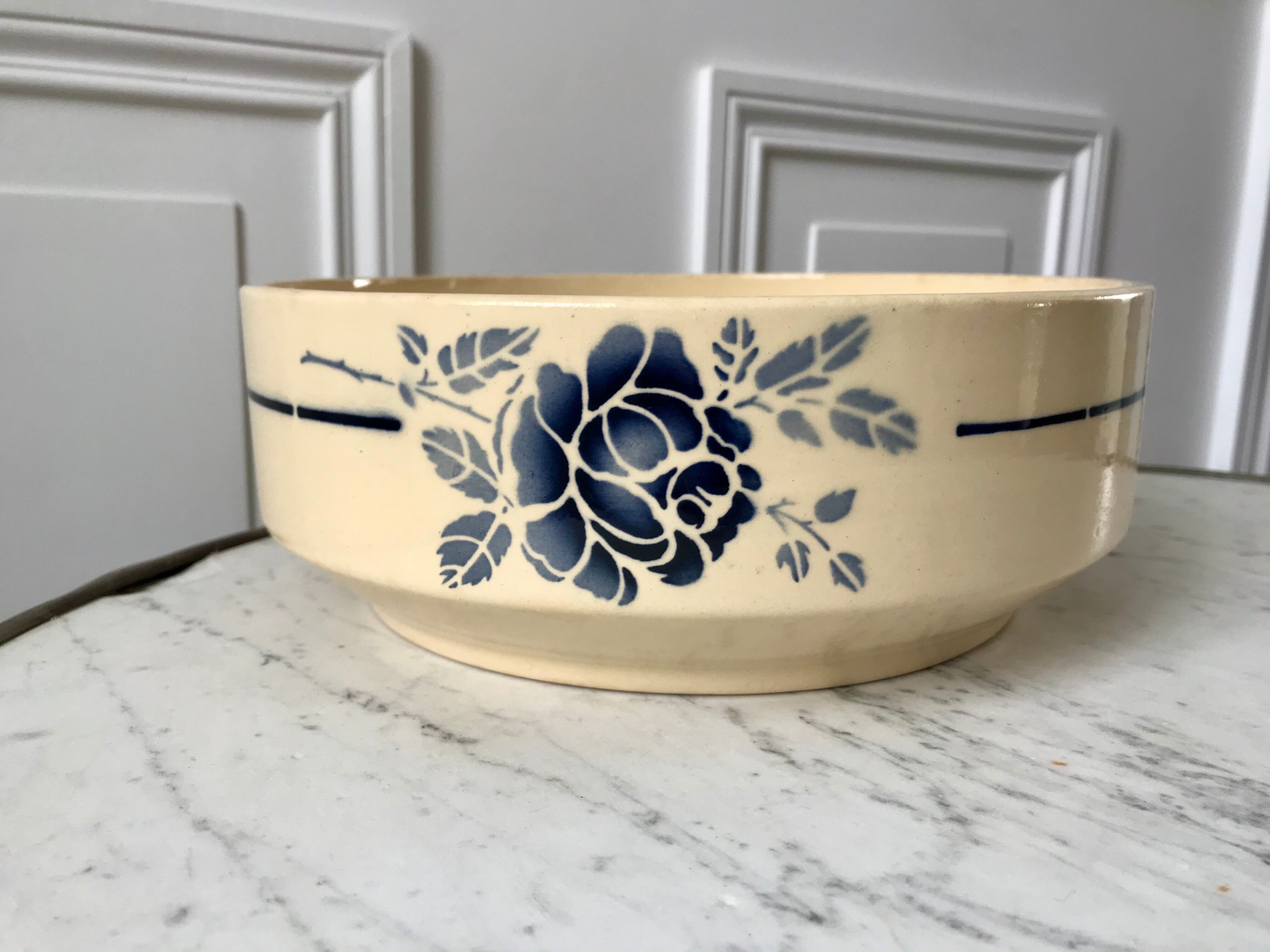 Salad bowl blue flowers saint-amand 30s-40s