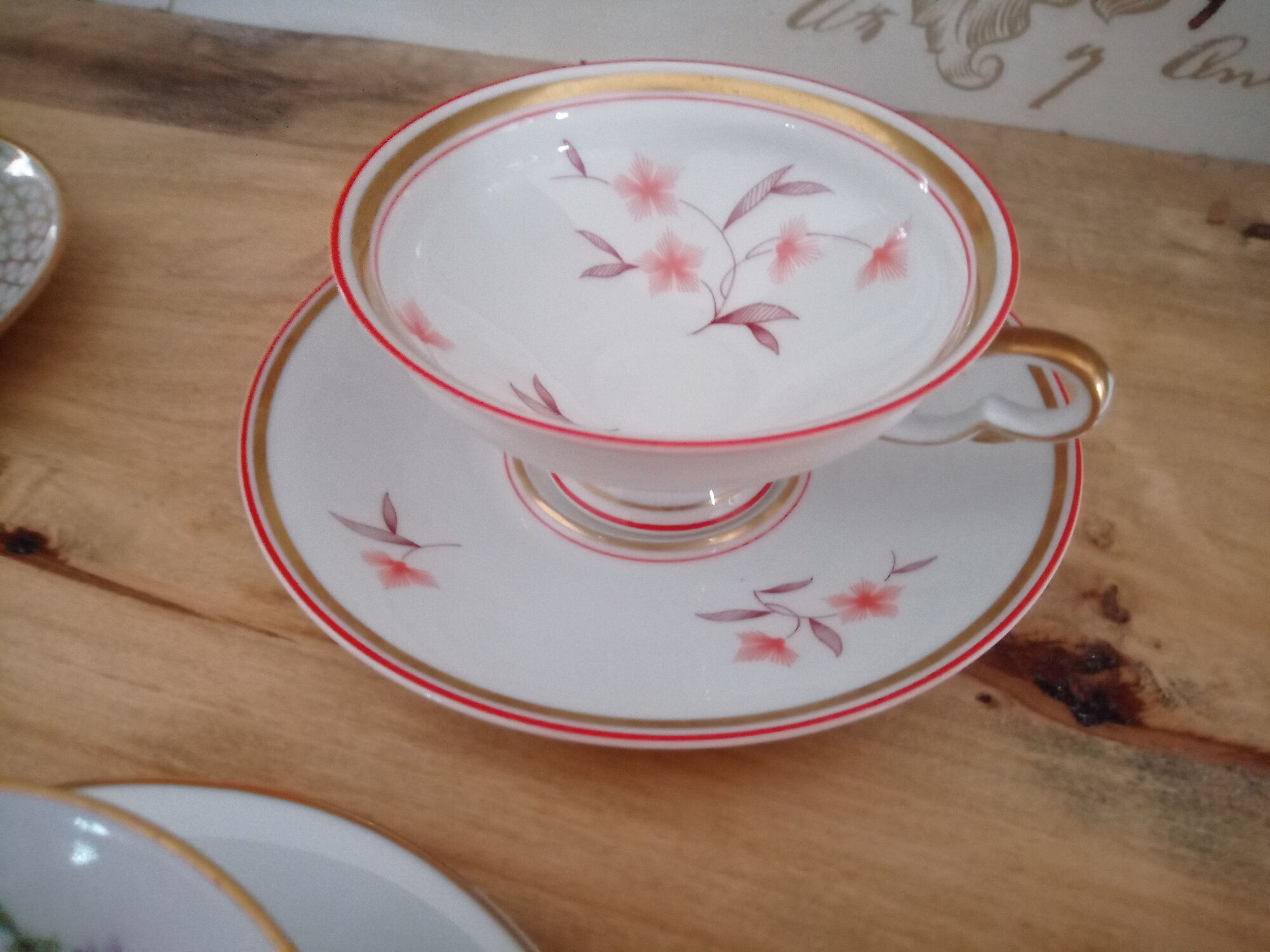 Lot of 4 coffee cups and mismatched Bavaria porcelain cups