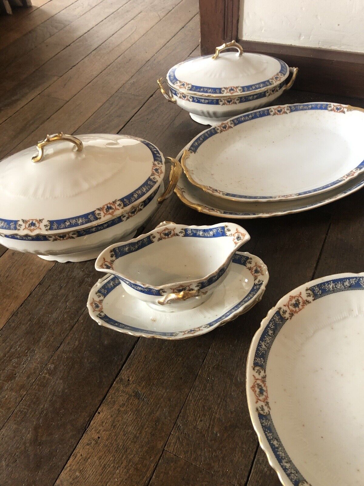 Full service 74 pieces Limoges porcelain vintage art deco