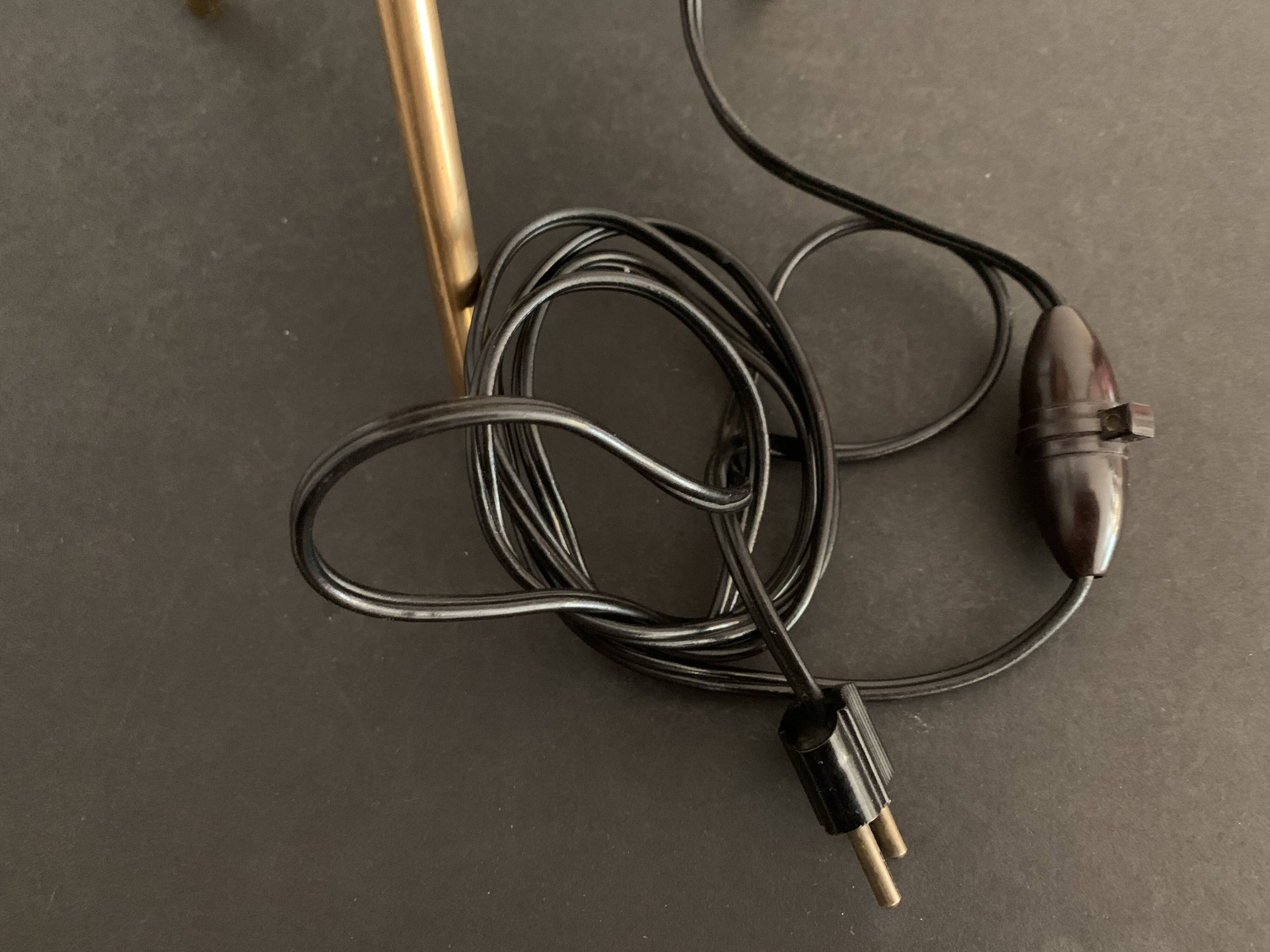 Scandinavian tripod hans-Agne Jakobsson tripod lamp for Ellysett Markaryd 1960