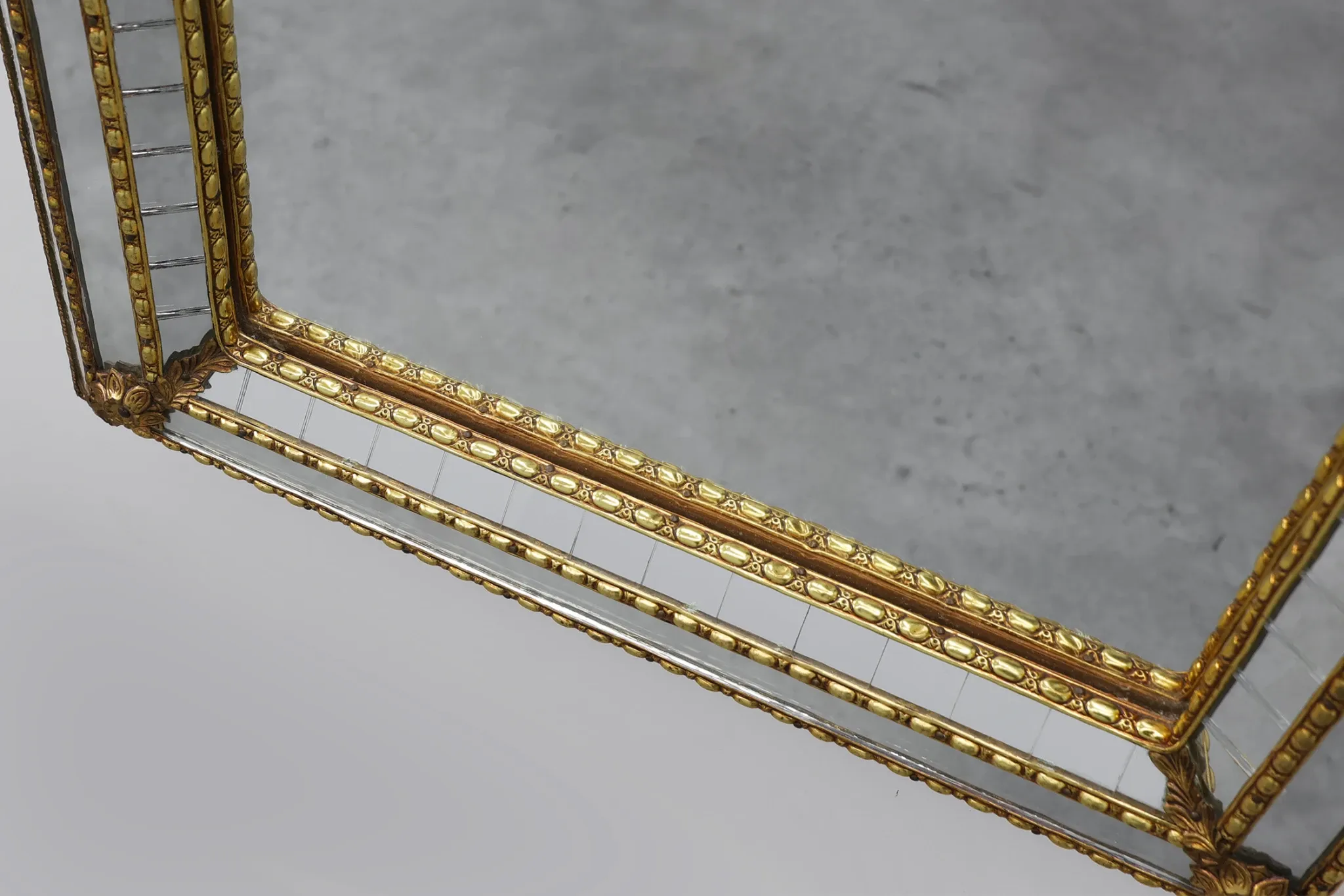 Venetian Style Arched Mirror with Gilt Beaded and Glass Frame, Italy, 20th