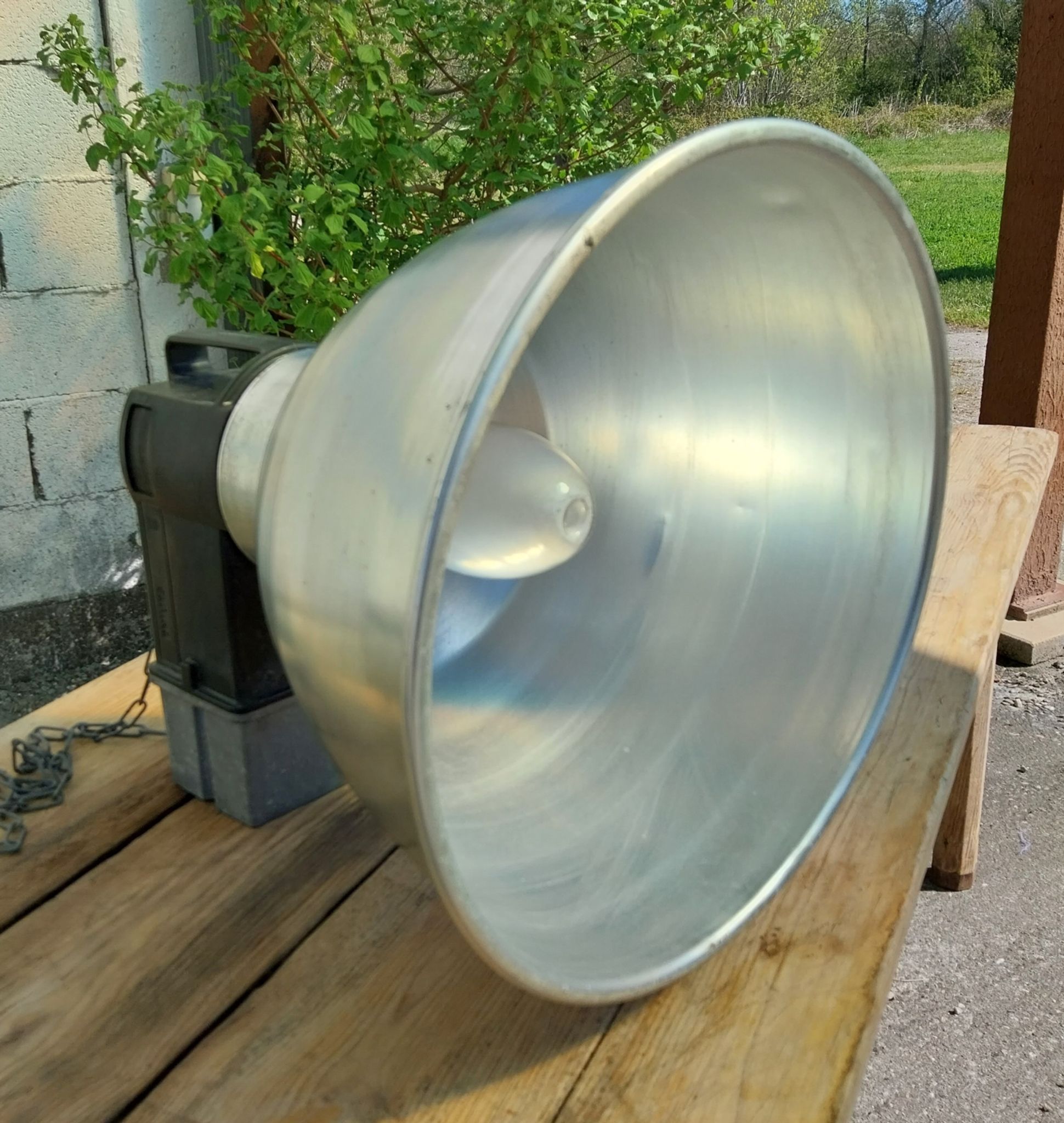 Philips industrial lamp