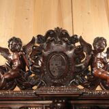 Important Renaissance-style walnut buffet from the 19th century.