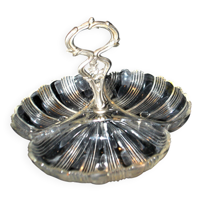 Coupe polylobée art nouveau en verre moulé forme coquille 1900-1910
