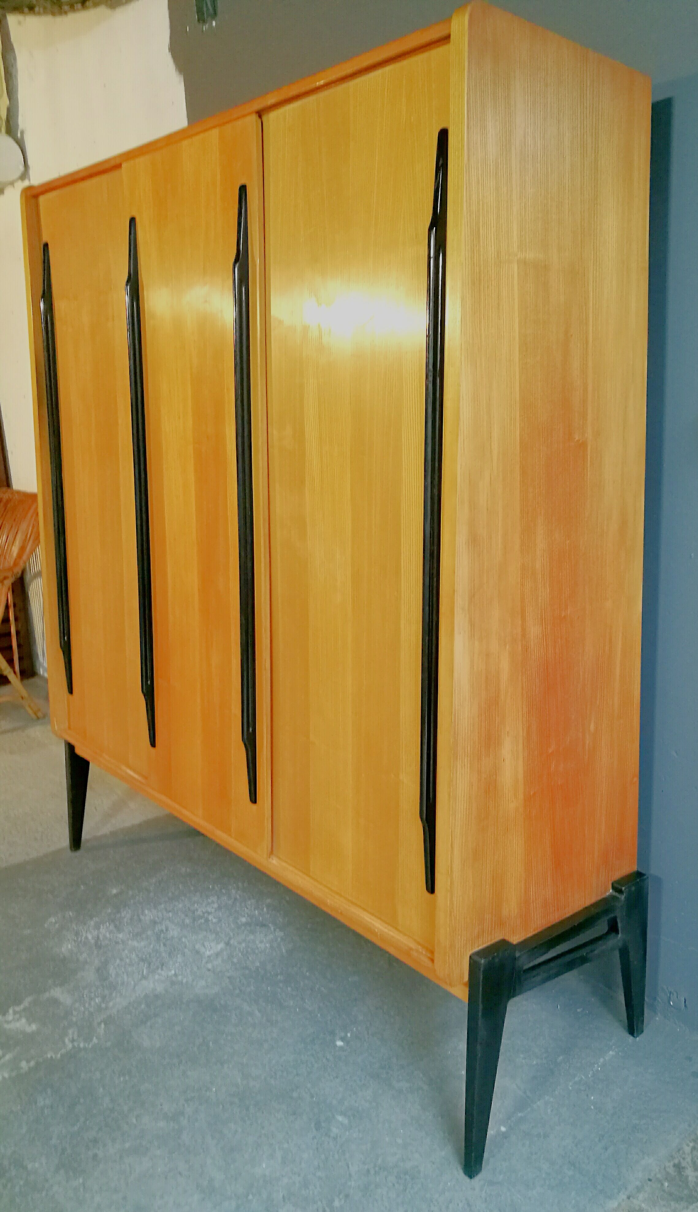Cabinet vintage by Gérard Guermonprez