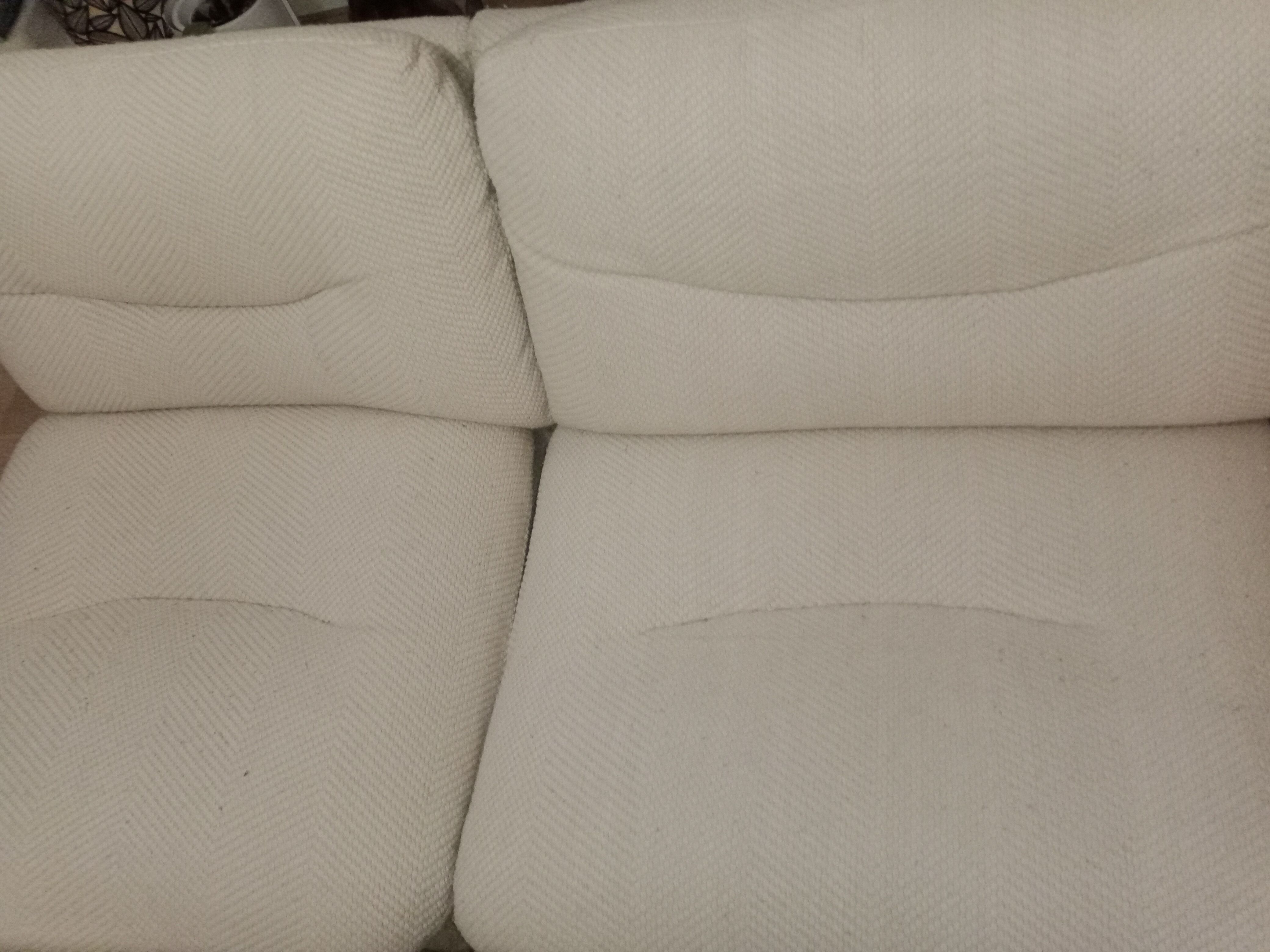 Meral production sofa