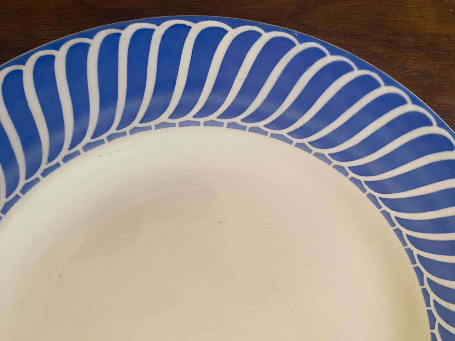 Plat rond de service Jacquot Digoin Sarreguemines.