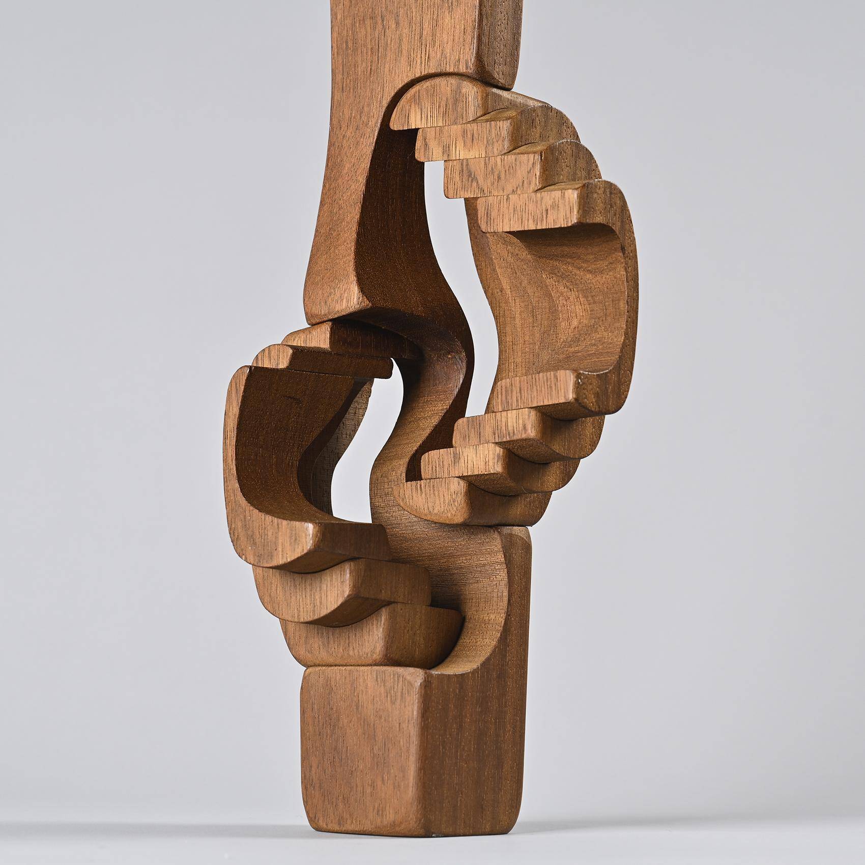 Sculpture en bois par Brian Willsher, Royaume-Uni circa 1970