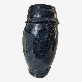 Ceramic vase