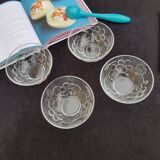 4 ice cups, ramekins or bowls Total