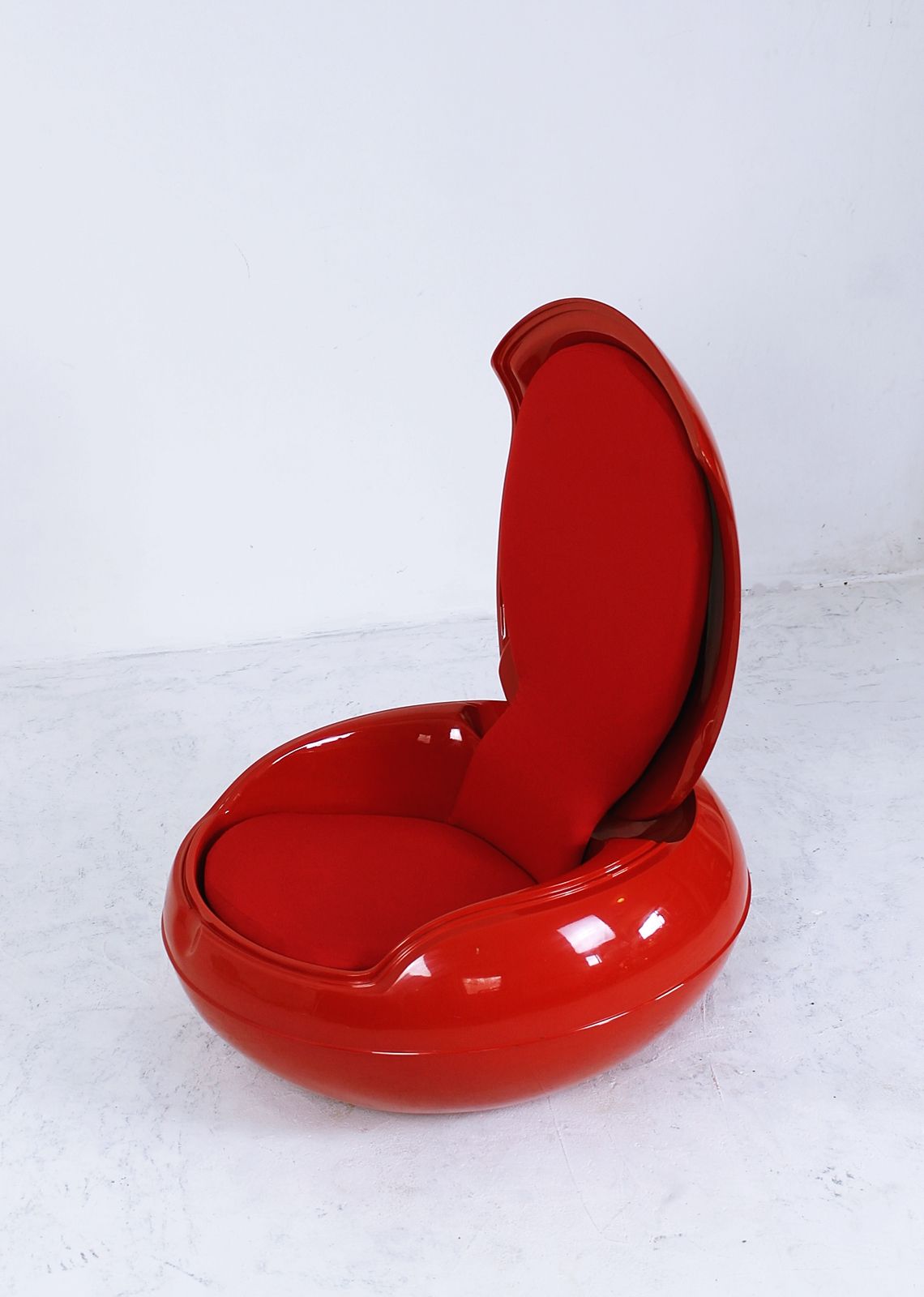 Garden Egg chair by Peter Ghyczy for VEB Synthese Werk East Germany