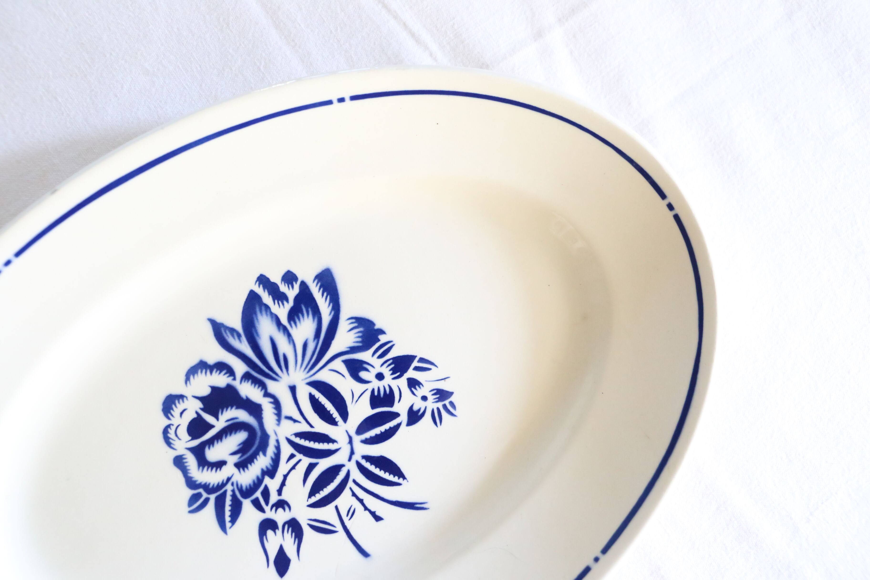 Badonviller 1930 oval dish, French manufacture, rare, authentic, table art