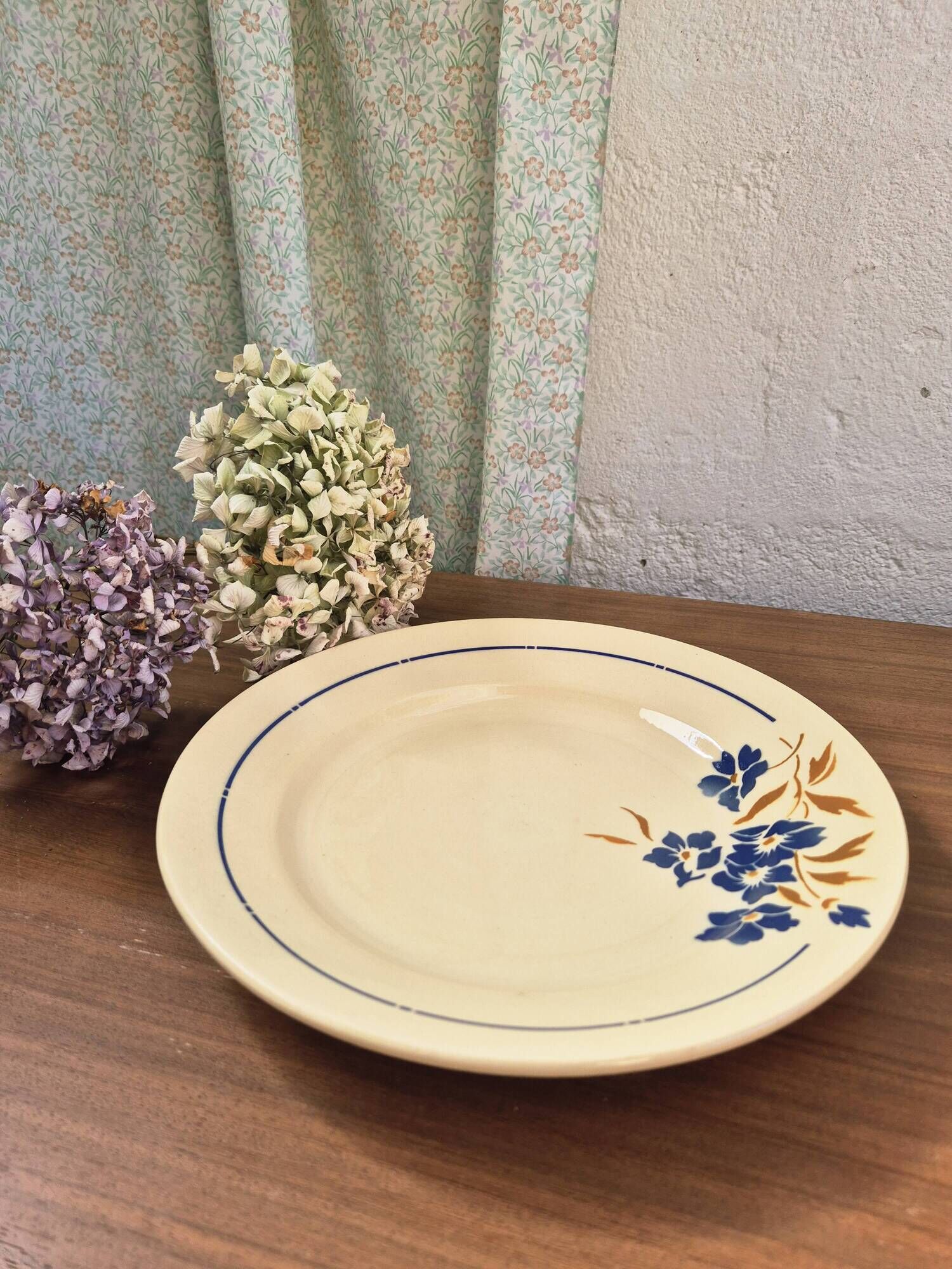 Vintage porcelain plate Badonviller