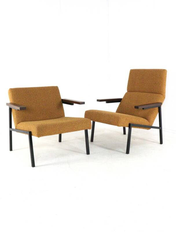 fauteuil Spectrum SZ63 modèle homme de Martin Visser  design néerlandais
