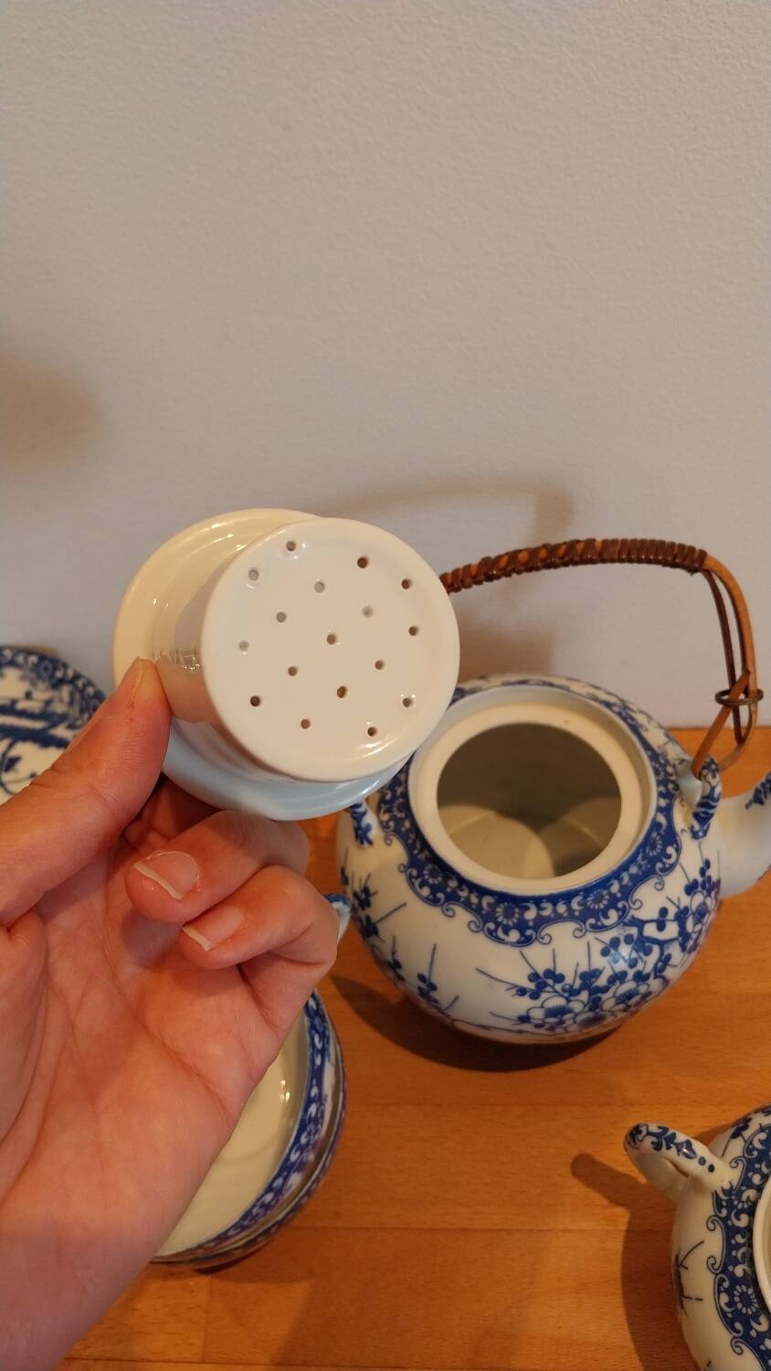 Japanese tea set