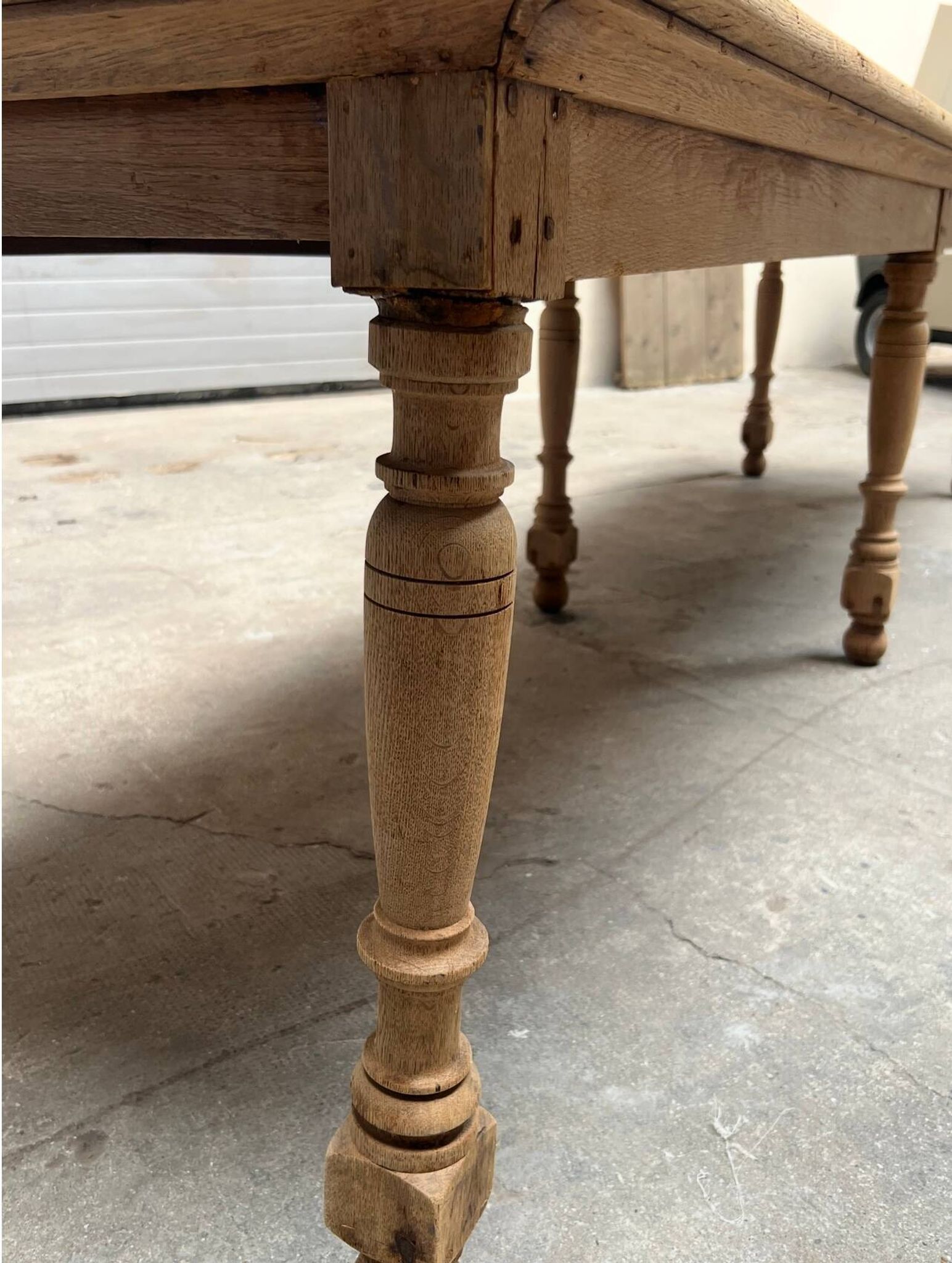 Table de drapier en chêne XIX eme