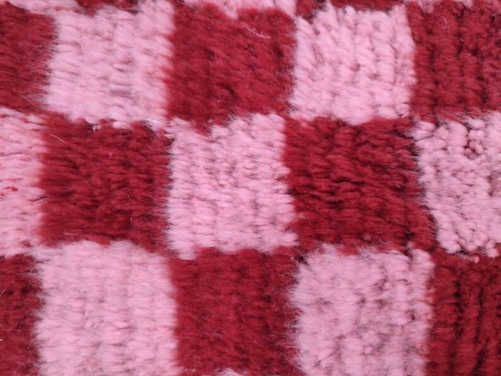 Tapis en laine pure fait main traditionnelle rose et rouge 150/250 cm
