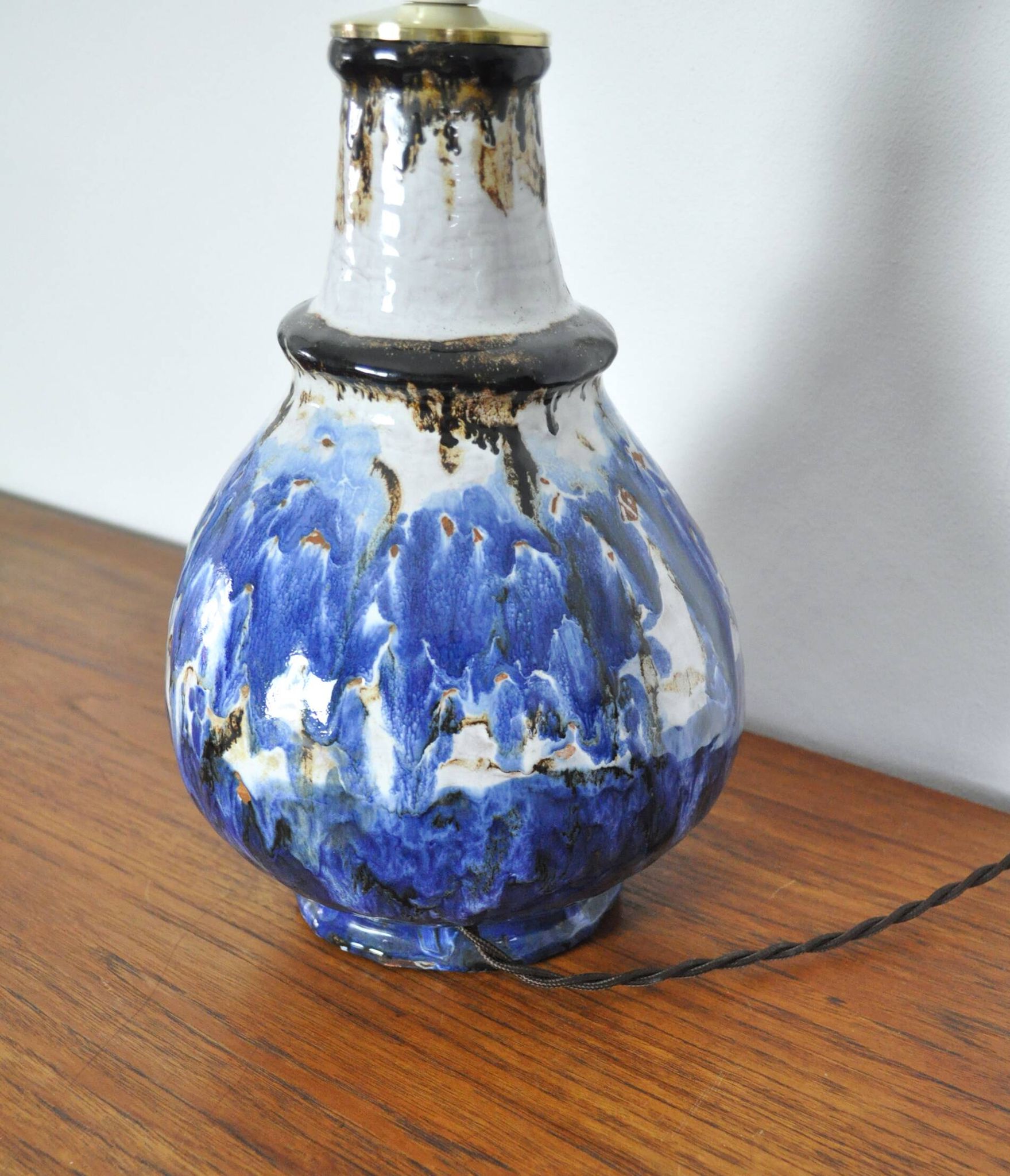 Glazed ceramic handmade Danish Mid-Century Modern Table Lamp