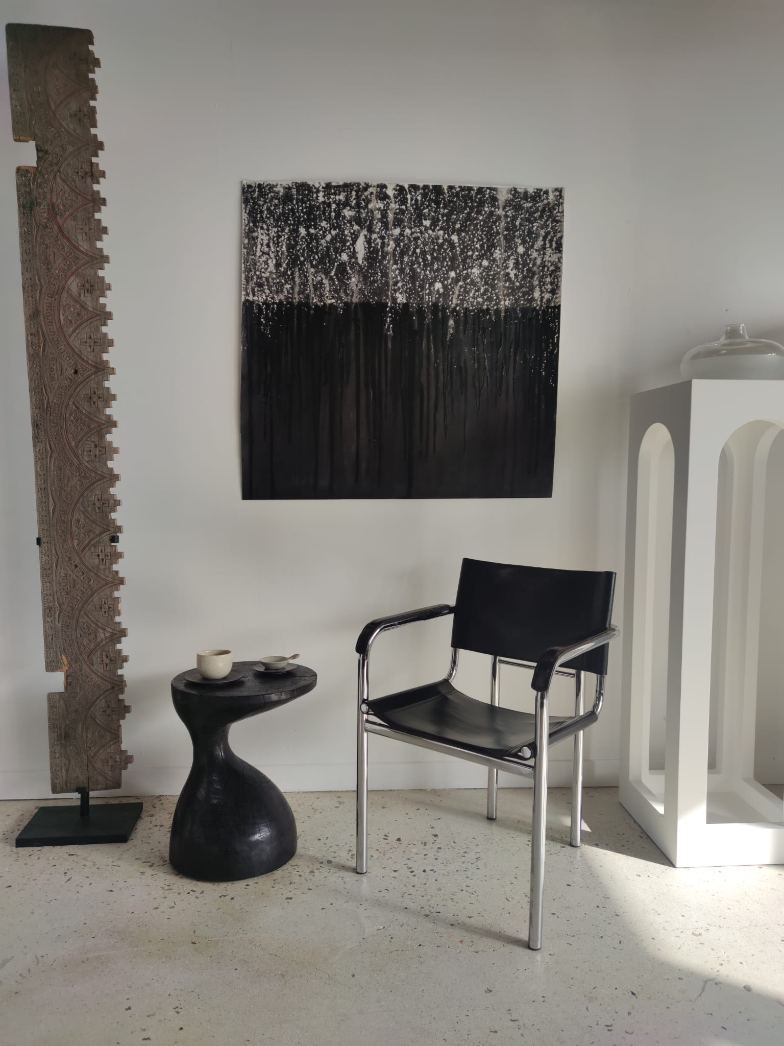 Sofa end in solid wood monoxyl organic shape black color