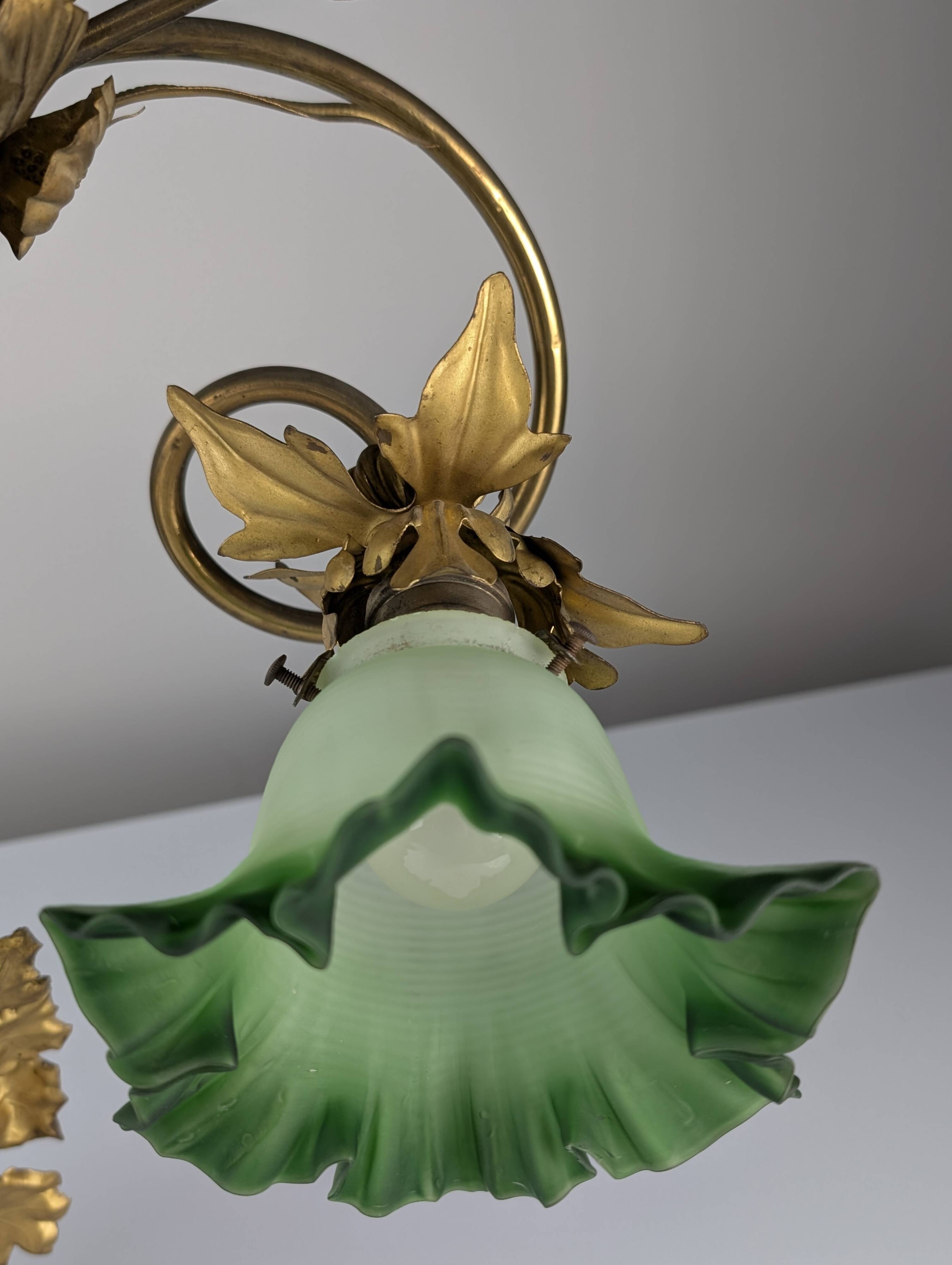 Art Nouveau Chestnut Leaf and Green Glass Sconce, 1900s