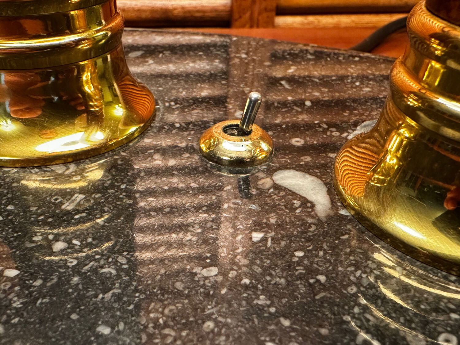 Deknudt Double Column Lamp – Wood, Brass, Marble – Restored