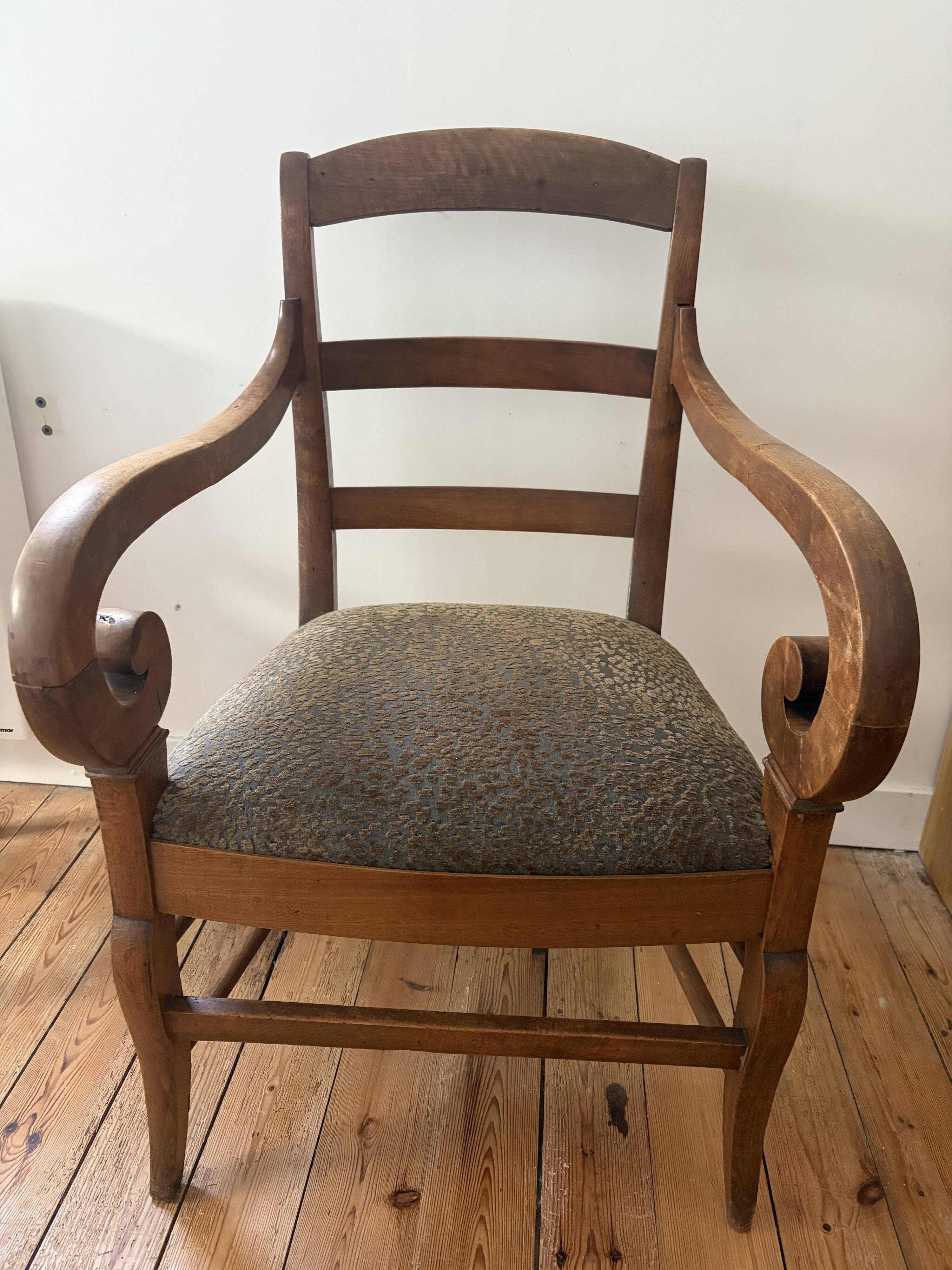 Fauteuil à crosse