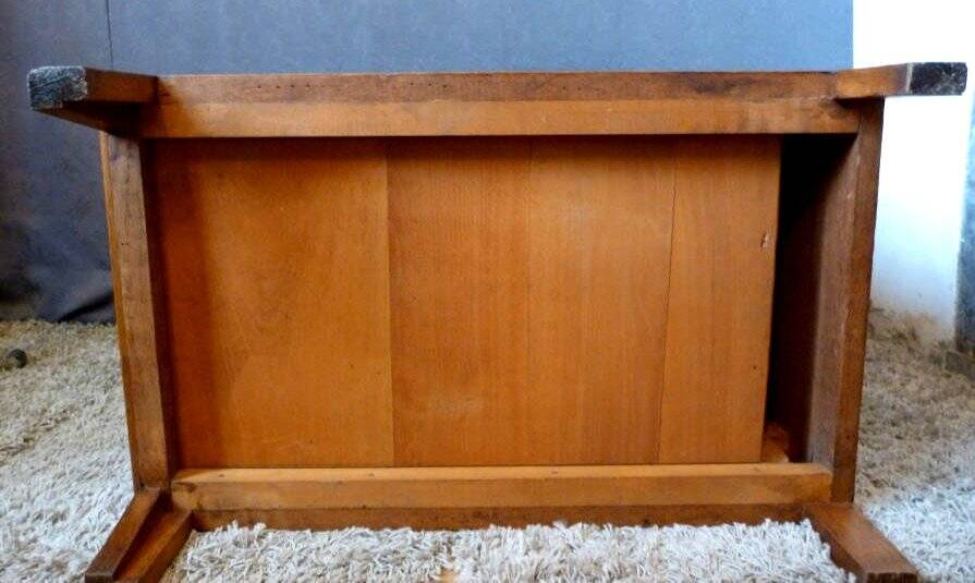 Oak workshop furniture with 2 drawers