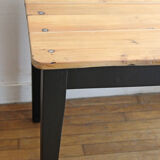 Farm table