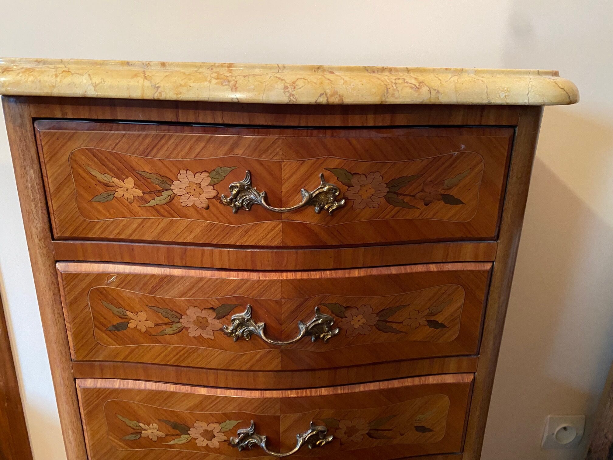 Chiffonier marqueterie