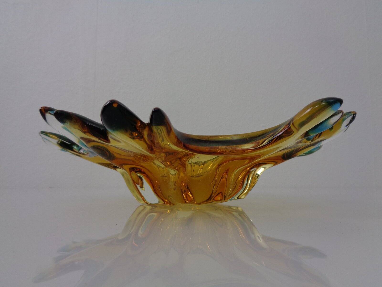 Sommerso Murano Glass Bowl, Italy, 1960s