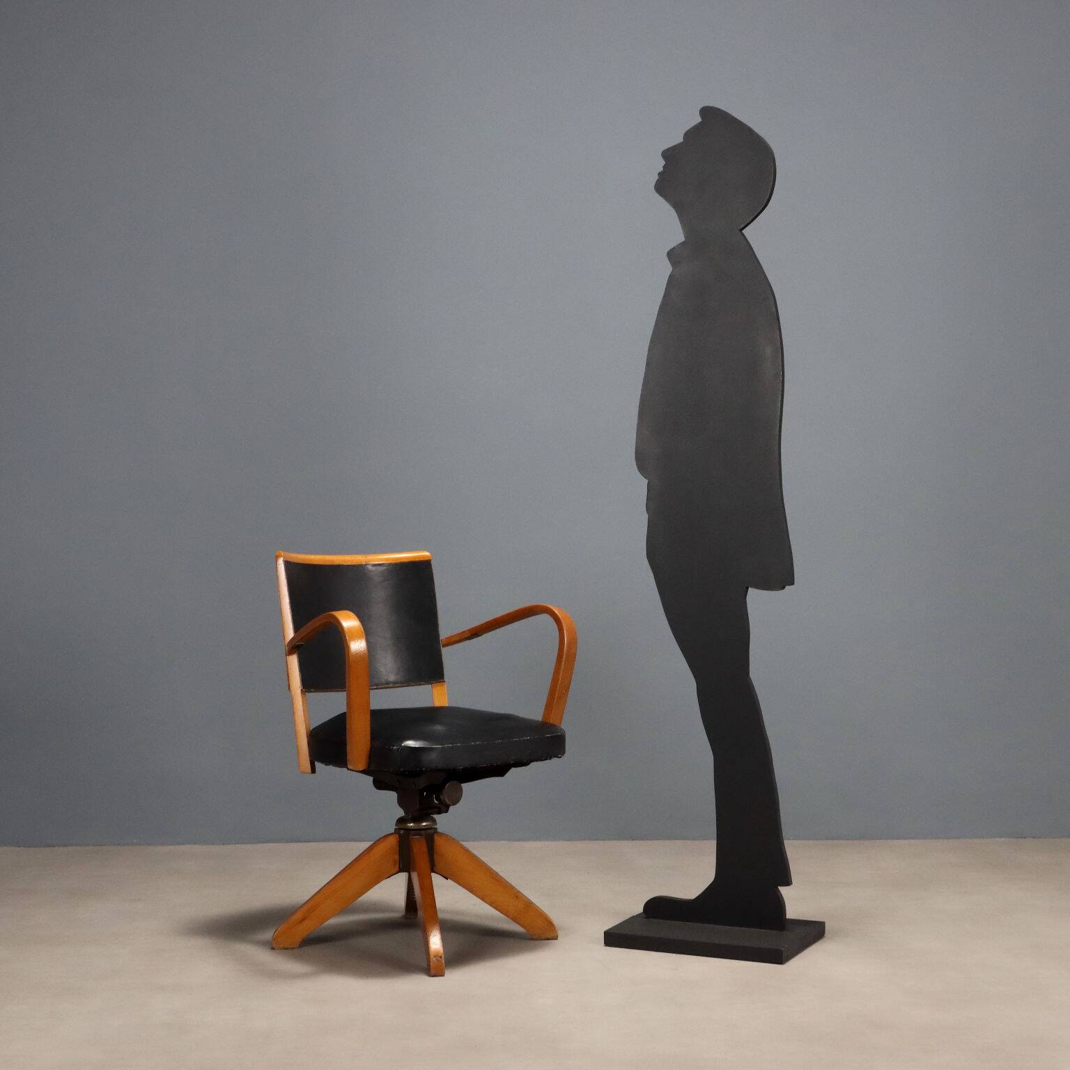 Chaise pivotante années 50