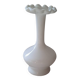 Vase opaline blanc