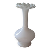 Vase opaline blanc