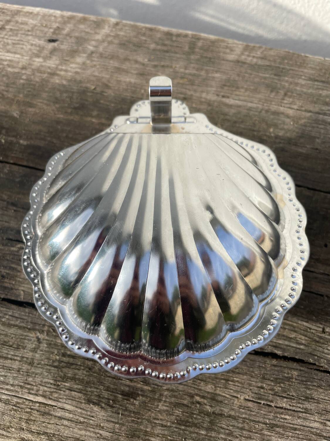 Metal shell butter dish