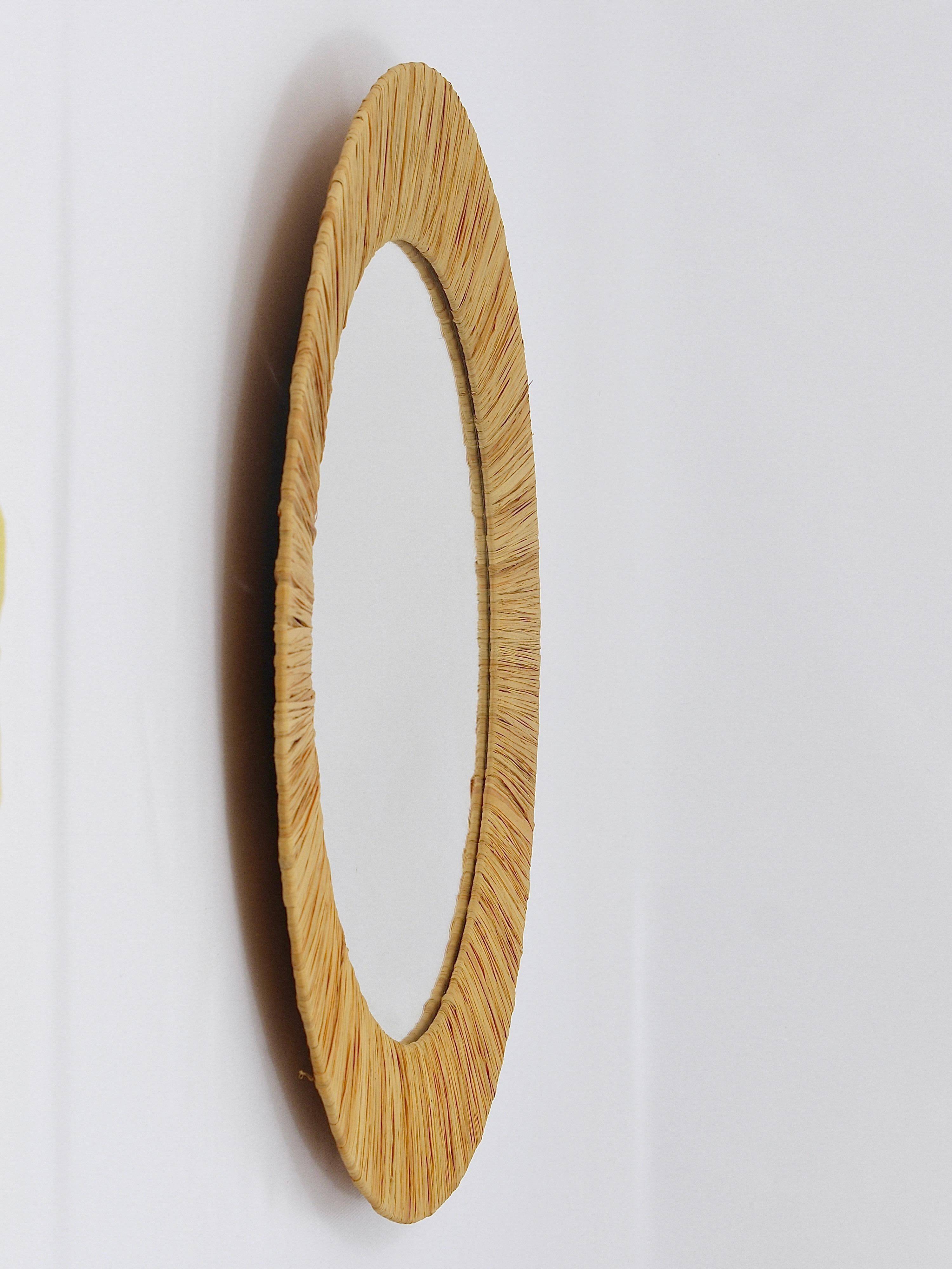 Mid-century Round Wall Mirror Italian Riviera in Raffia with a Bast Frame, 1950s