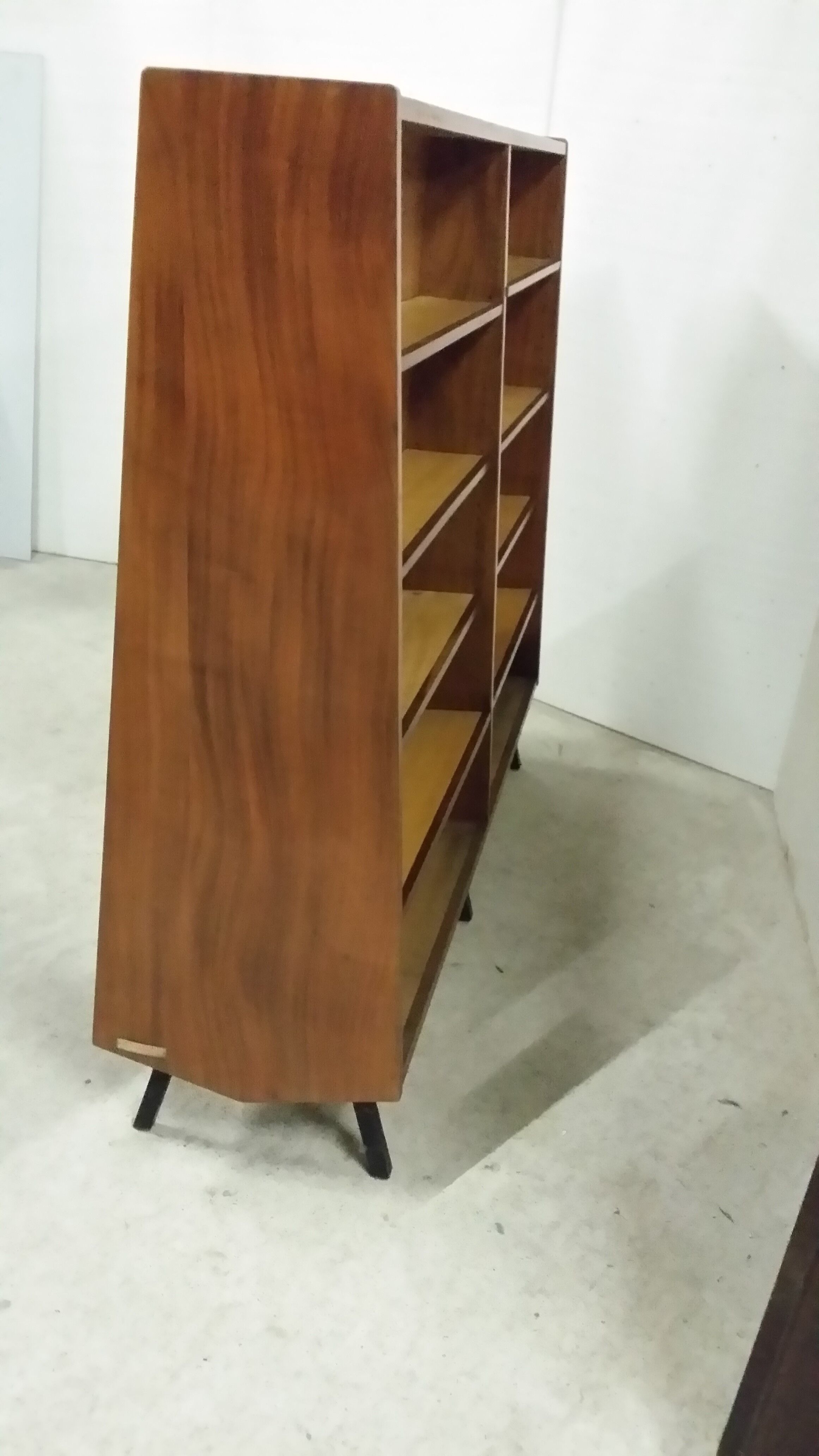 library library of the 1950s / 60 black metal base