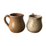 Set of 2 ceramic pitchers