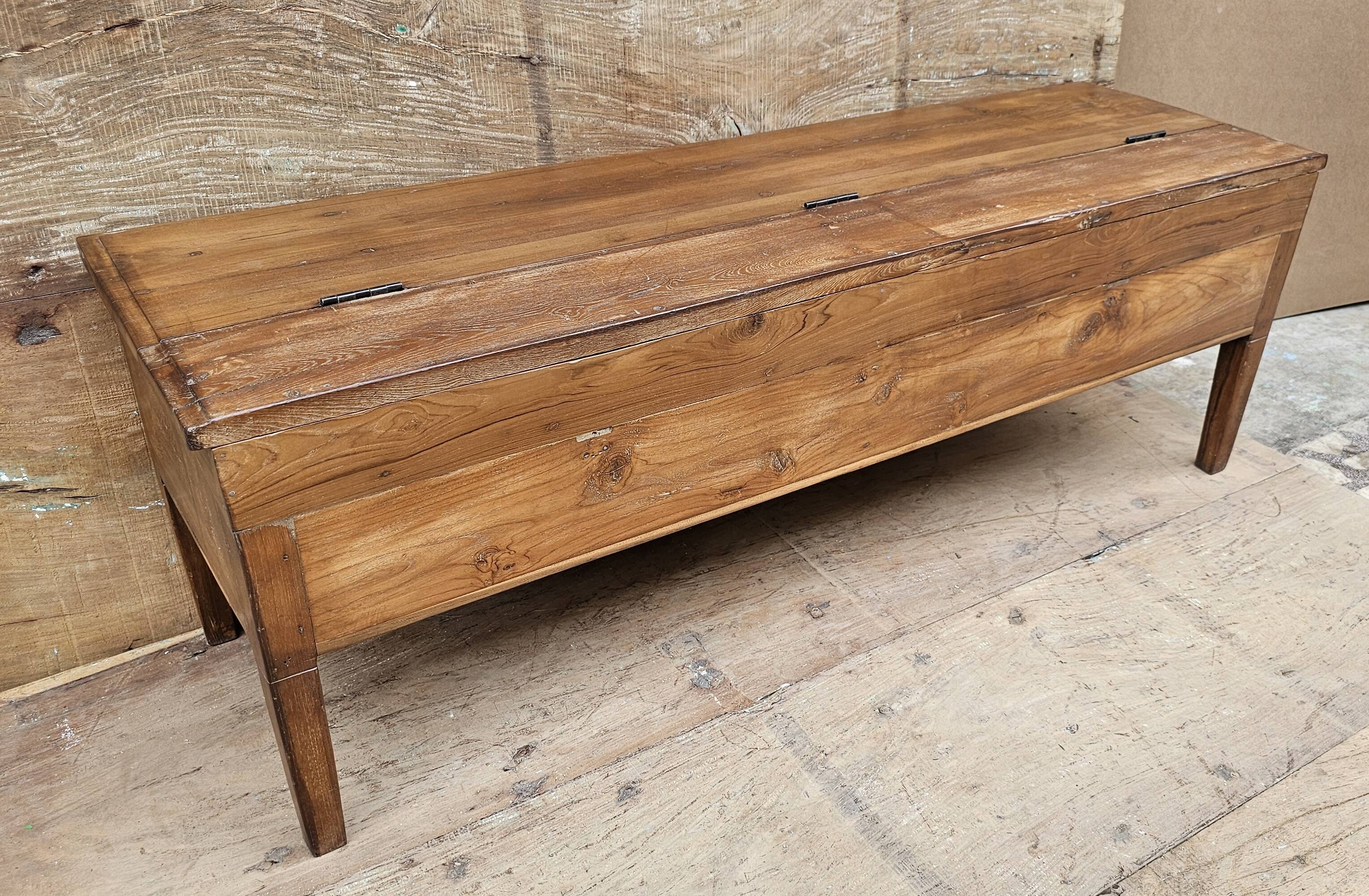 Old bench - Burmese teak chest