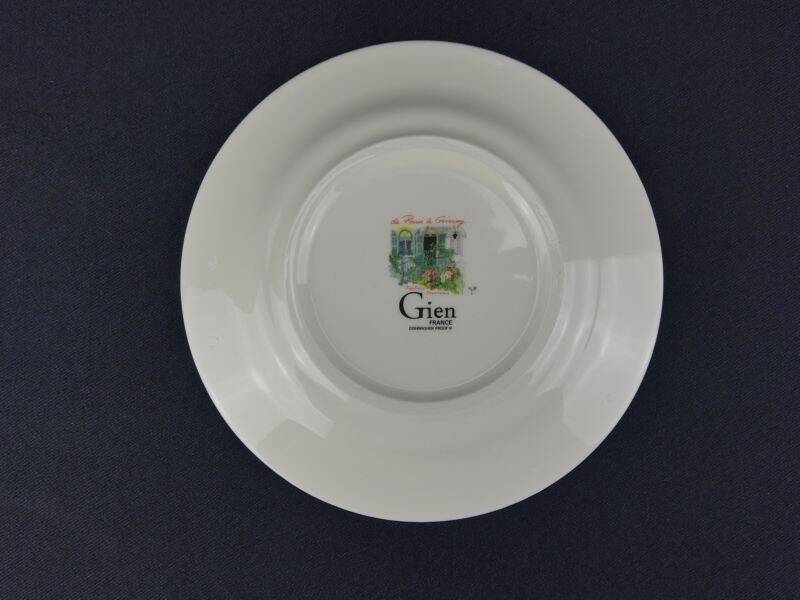 Gien, De Paris à Giverny, assiette à canapés