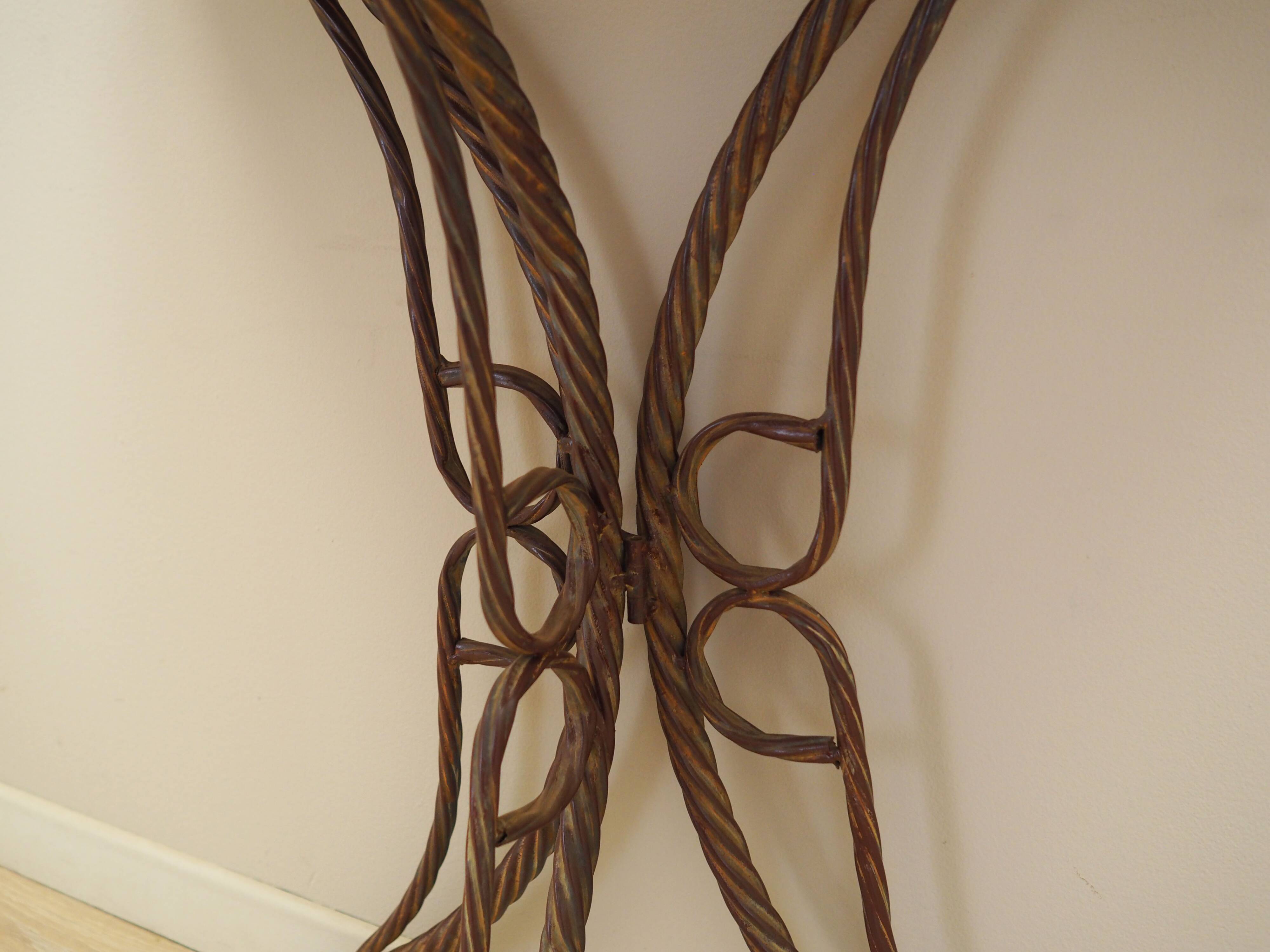 Cherry console, Italian design, production: Italy