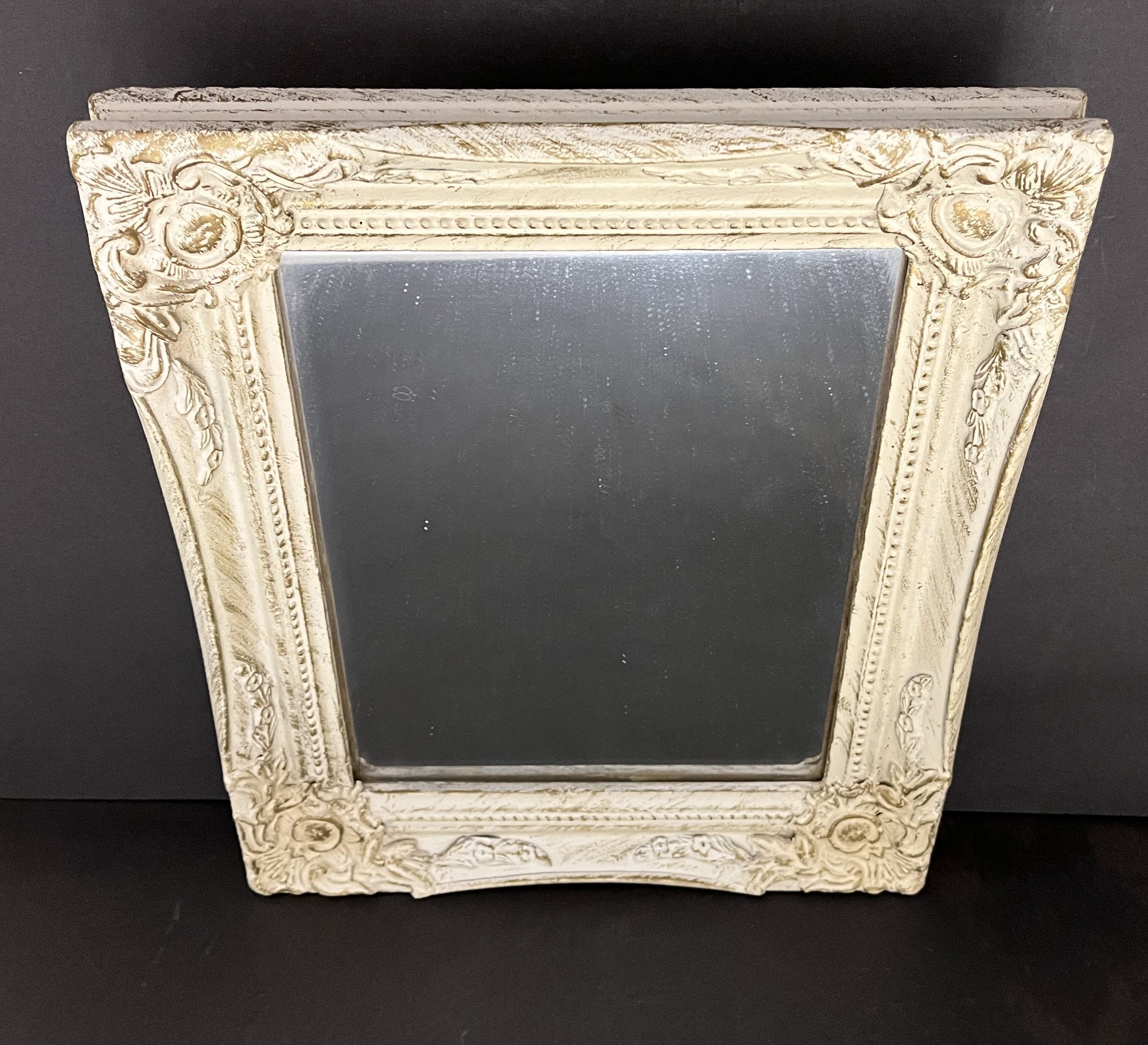 Mirror in white ceruse wood