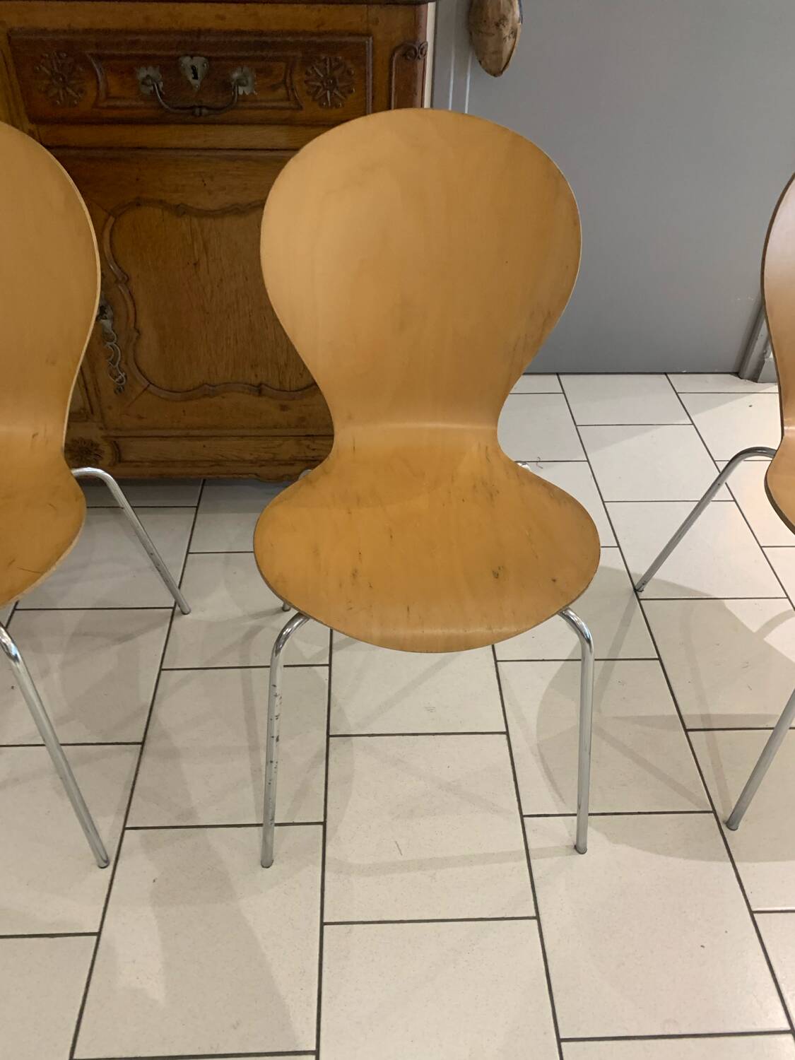 4 vintage chairs