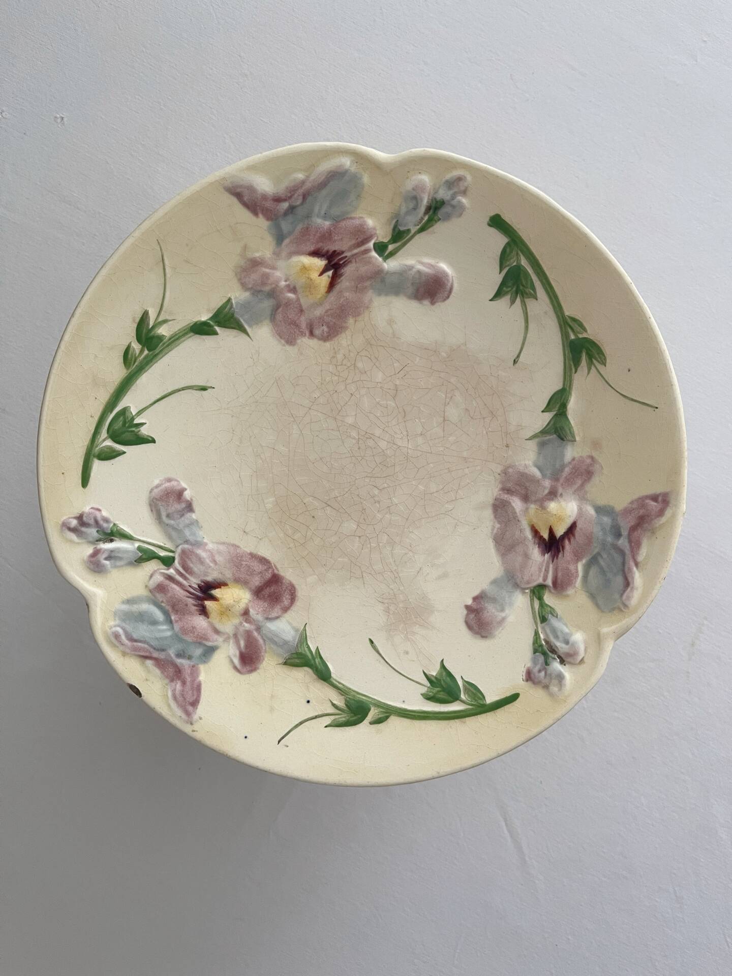 Antique compote in barbotine "Iris" Choisy le Roi