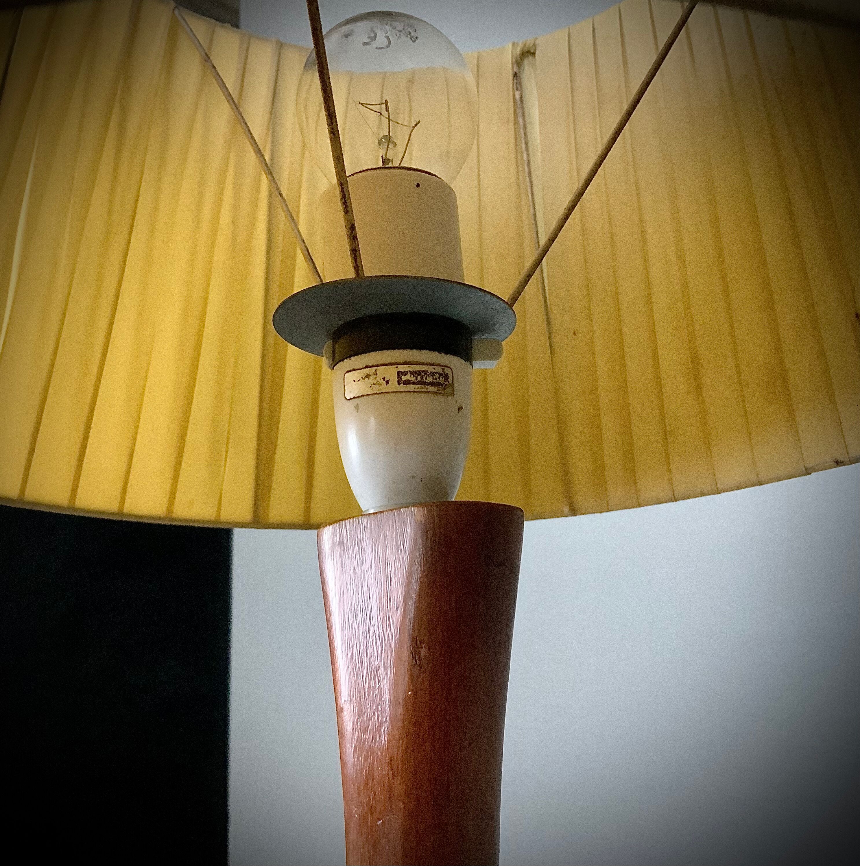 Scandinavian lamp