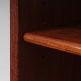 Teak bookcase RY8 by Hans J. Wegner