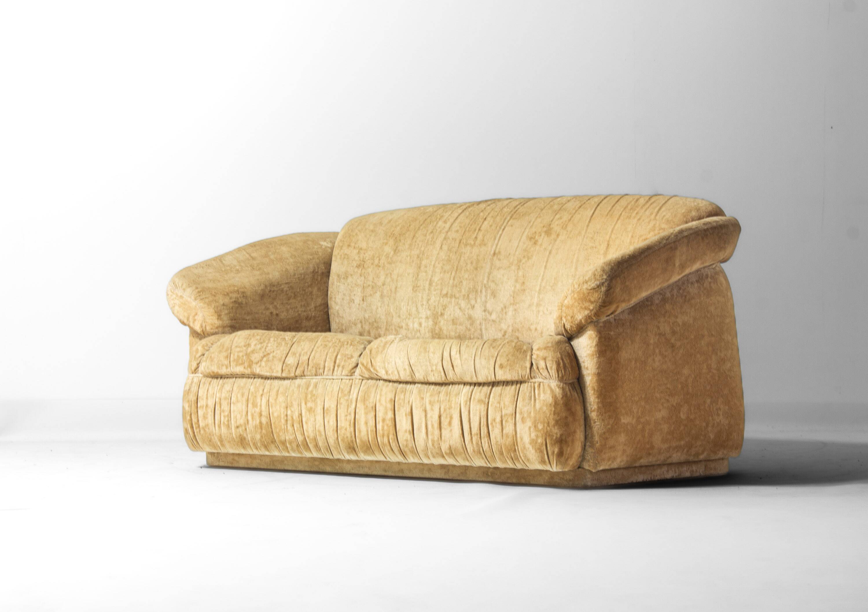 Italian two-seater sofa in beige velvet, 1970s