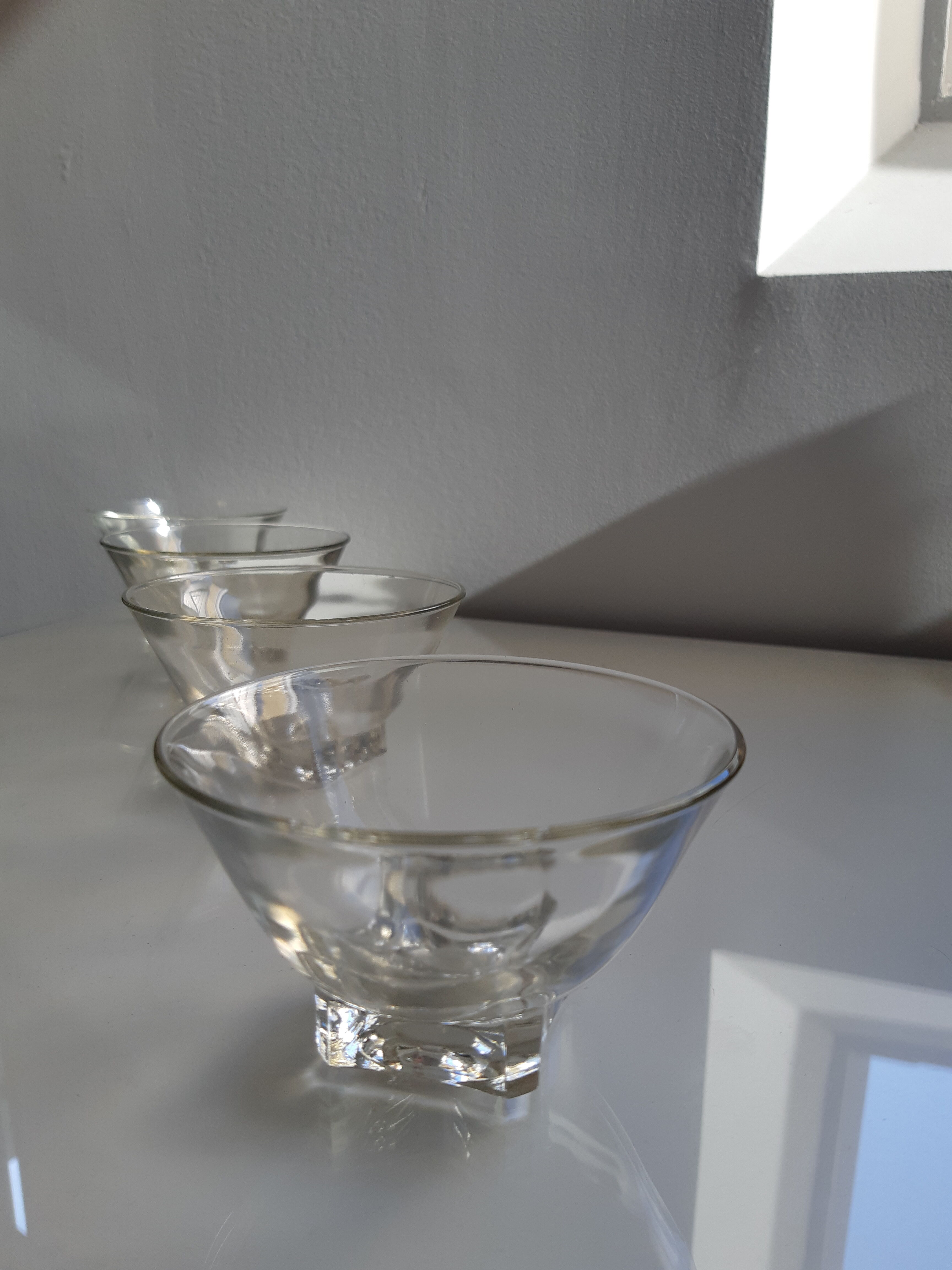 Lot de 4 coupelles en verre vintage