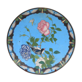 Round dish in partitioned enamel