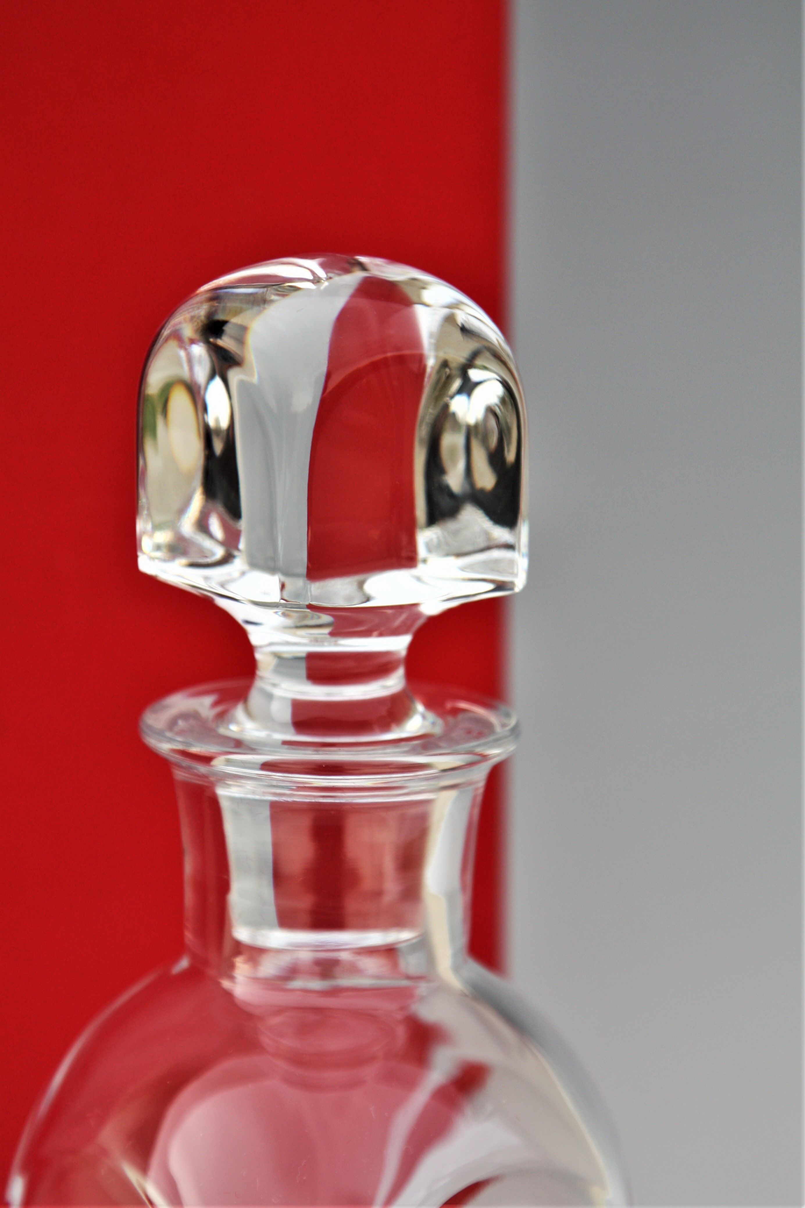 Baccarat whisky decanter model Vologne