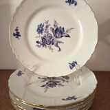 Many vintage flat plates by Richard Ginori.